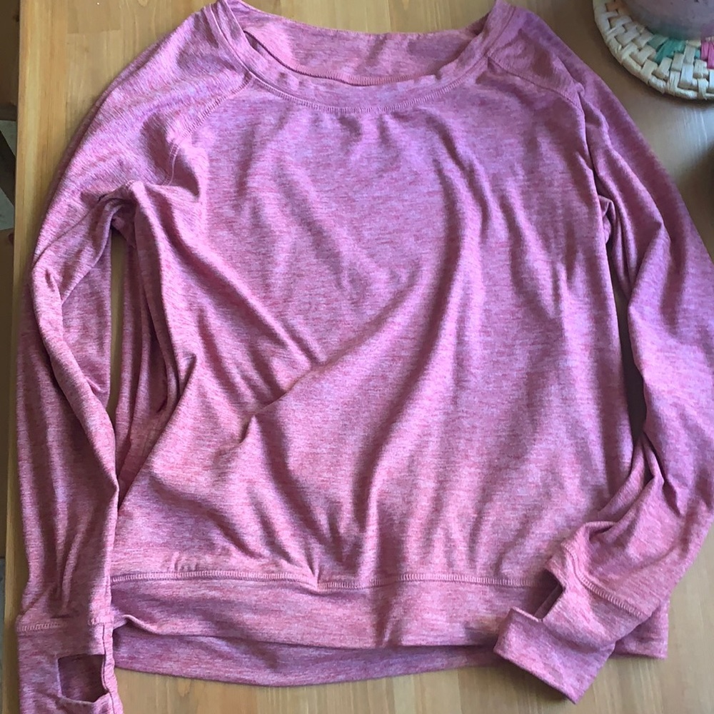 Oiselle lux long sleeve size 2 fits like a 6-8